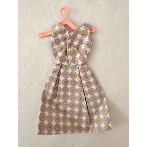 Barbie 50's Vintage Circle Pattern Dress